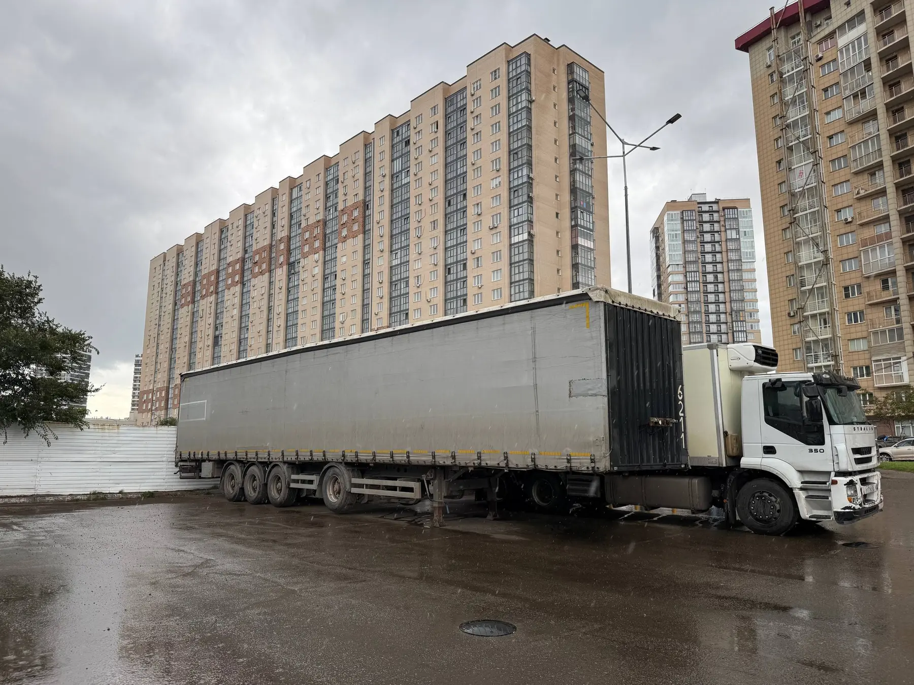 Четырёхосный шторный полуприцеп